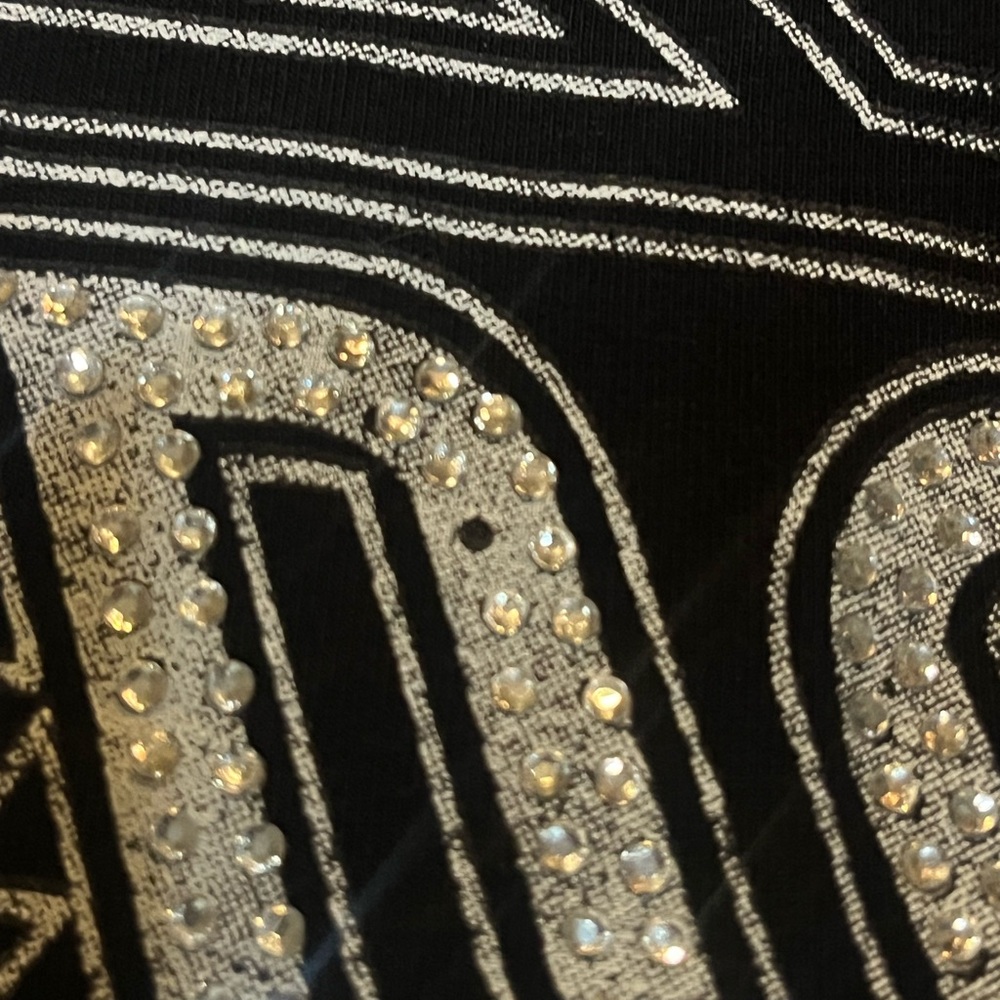 AC/DC Rhinestone black and white crop top - Picture 4 of 6